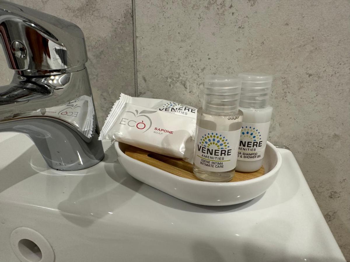 フォルミア Al Centro Bed & Breakfast エクステリア 写真